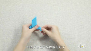 儿童手工课《小步折纸课 》全30集 国语中字 720P/MP4/642.79MB 下载