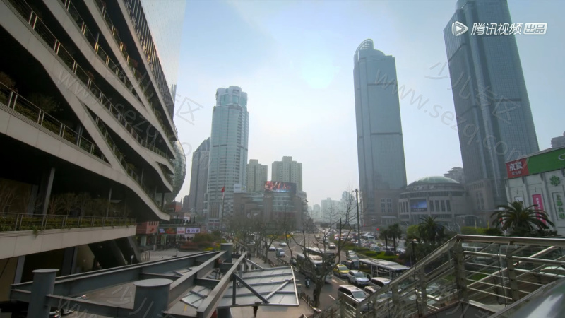 威比斯达·莱昂与雷诺的剧照截图2