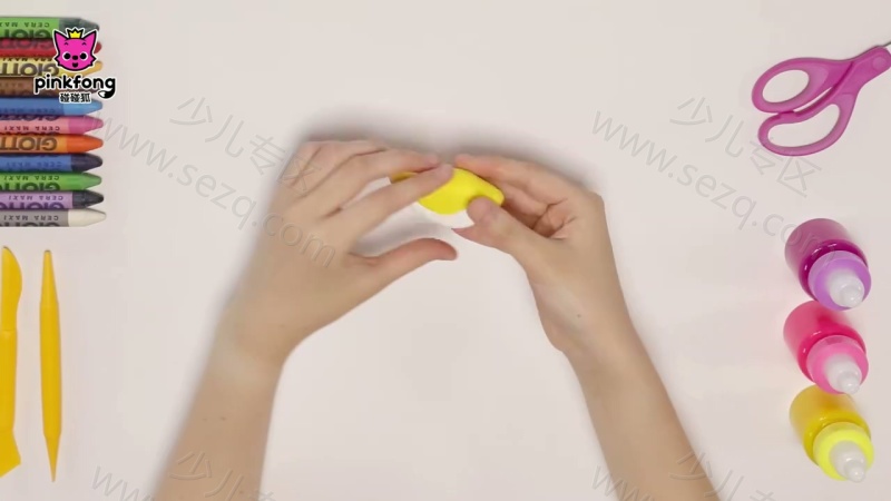 碰碰狐儿歌之彩泥系列的剧照截图1