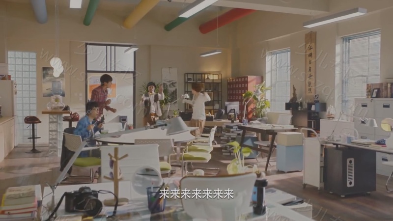 铠甲勇士猎铠之神脑危机的剧照截图1