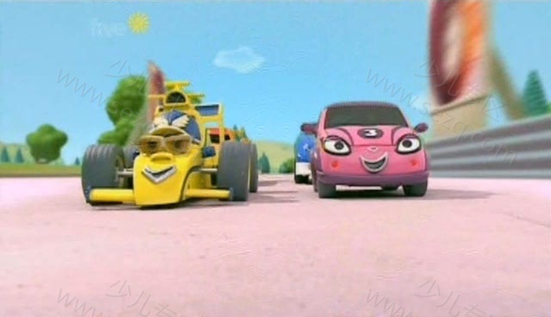 赛车小劳瑞的剧照截图6