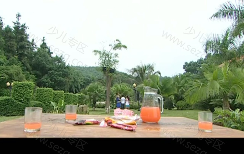 巴啦啦小魔仙的剧照截图3