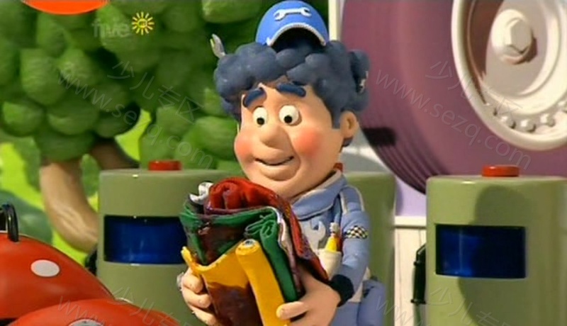 赛车小劳瑞的剧照截图2