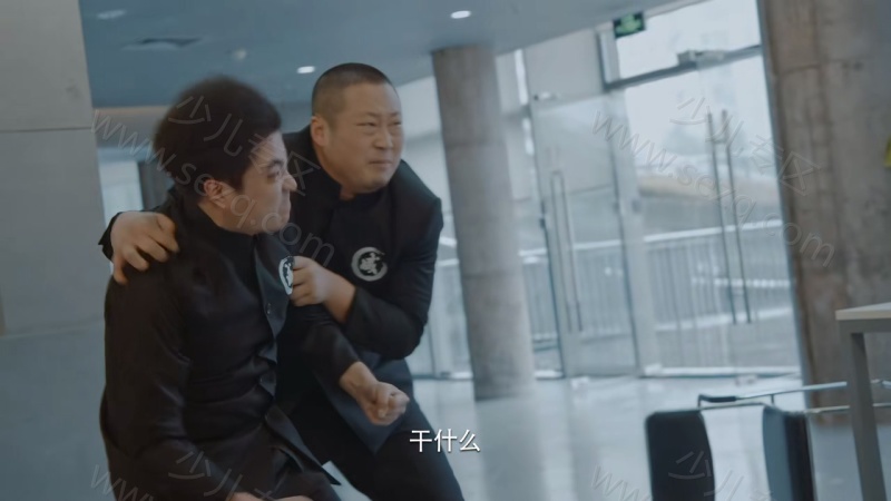 铠甲勇士猎铠之黎明天塔的剧照截图5