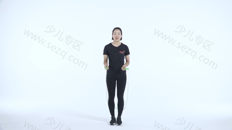 Lisa姐姐:跳绳训练营的剧照截图6