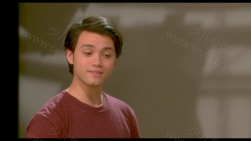 朱莉的休息室的剧照截图6