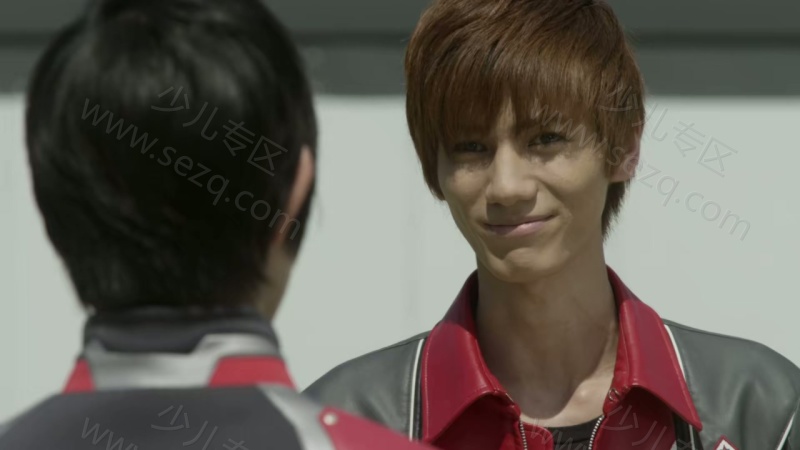 艾克斯奥特曼的剧照截图1