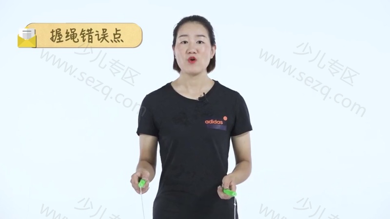 Lisa姐姐:跳绳训练营的剧照截图5