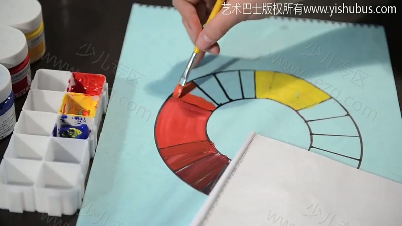 小朱老师教美术的剧照截图6