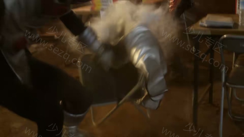 银河奥特曼S的剧照截图4