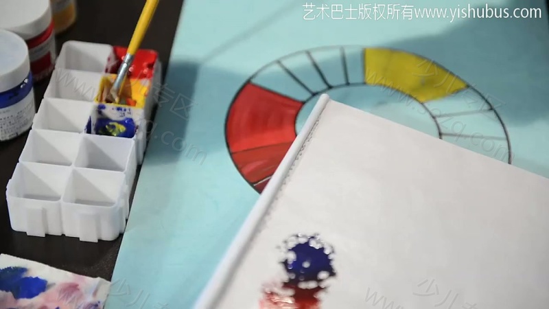 小朱老师教美术的剧照截图5