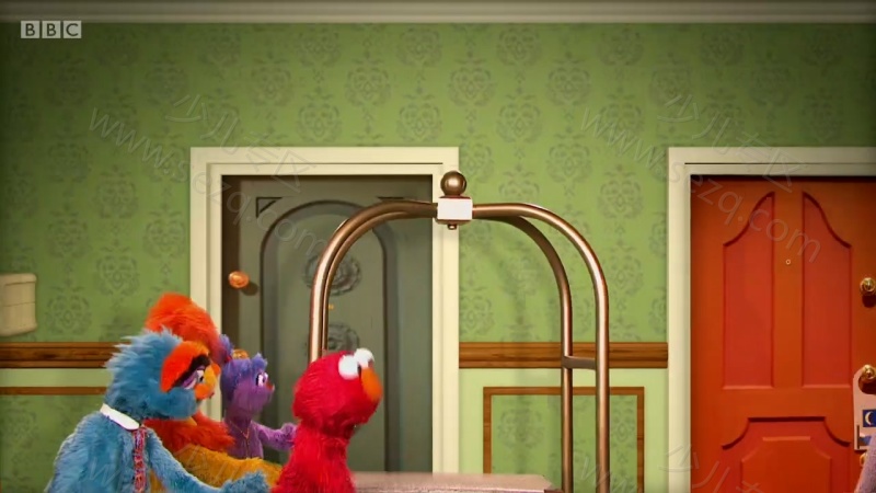 芝麻街大酒店的剧照截图5