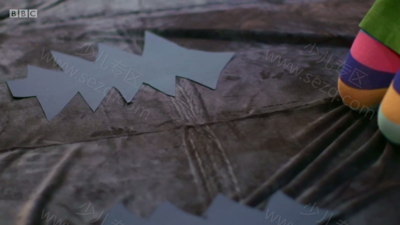 乔乔和奶奶的剧照截图7